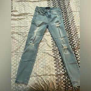 Women’s Aeropostale jeans!